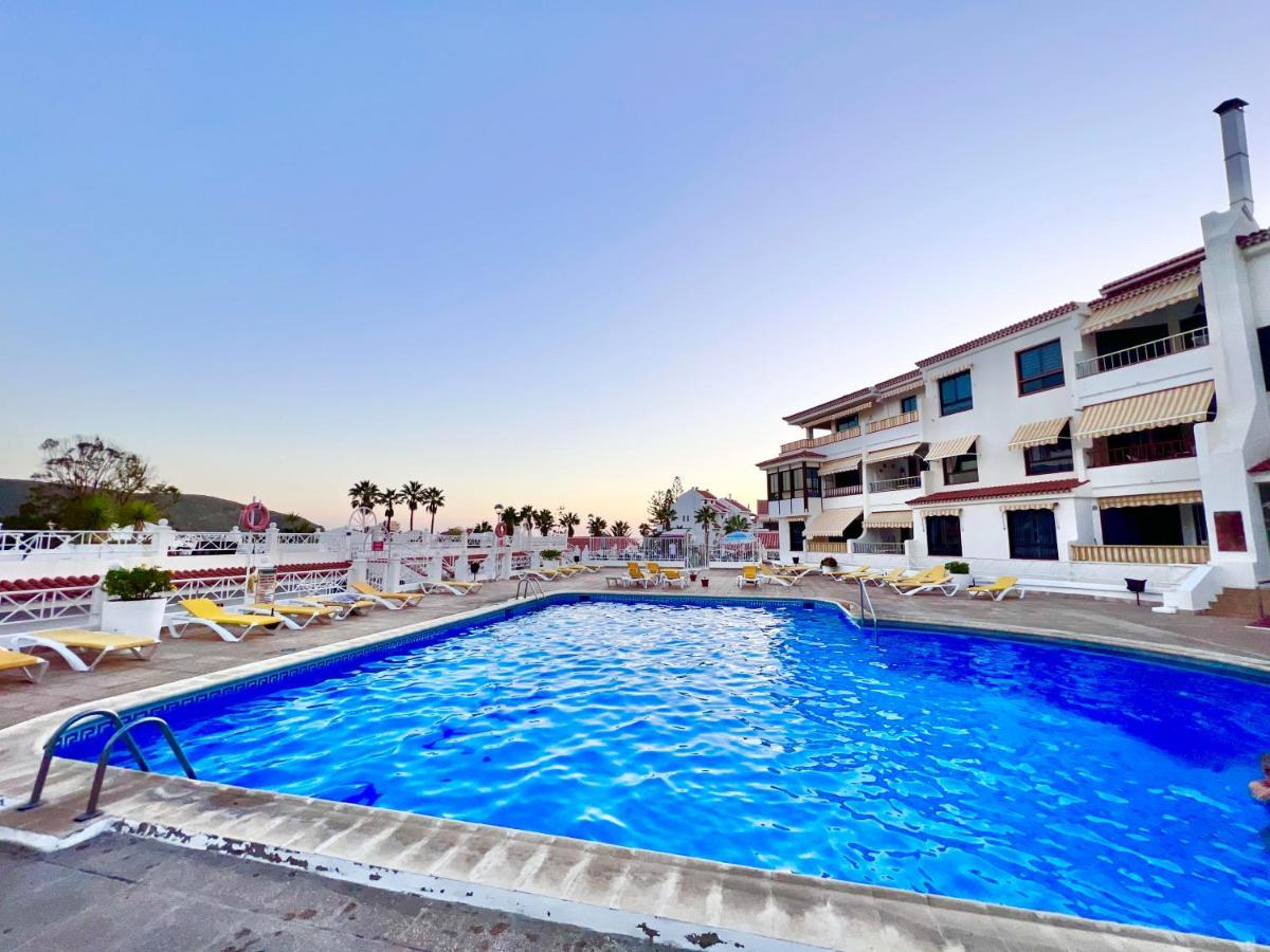 Cristianos 1 Bed Apartment