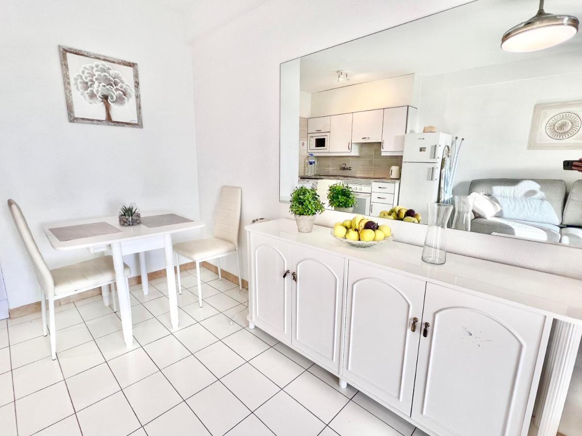 Cristianos 1 Bed Apartment